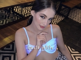 Greta_petite