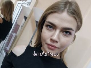 Julia_Mathews