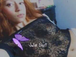 Julia_Shot