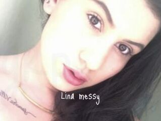 Lina_messy