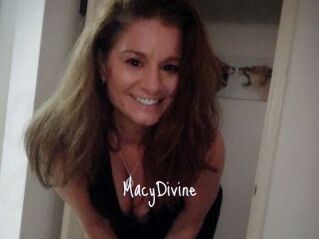 Macy_Divine