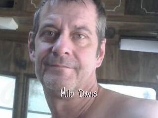 Milo_Davis