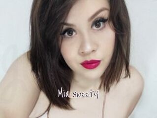 Mia_sweet9