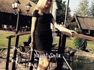 NaughtyDella