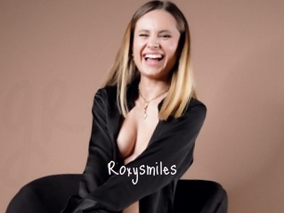 Roxysmiles